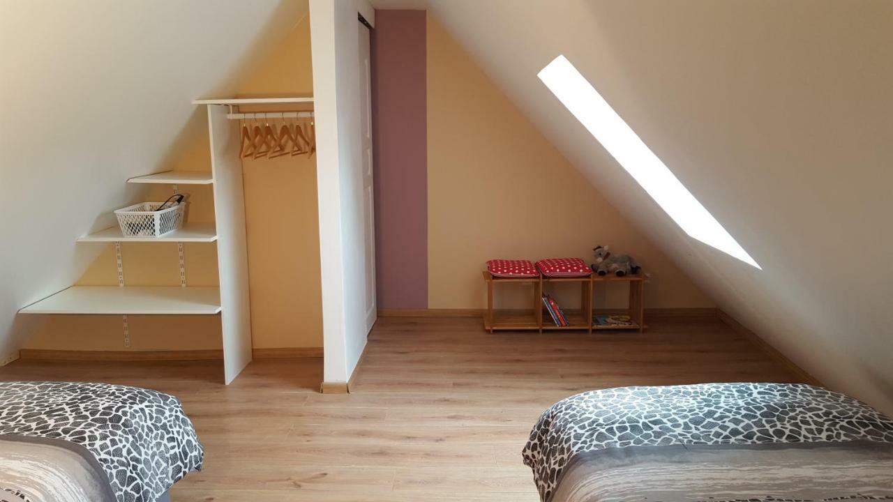 Vacation Home On Rue Du Marais 5 Petiville  外观 照片